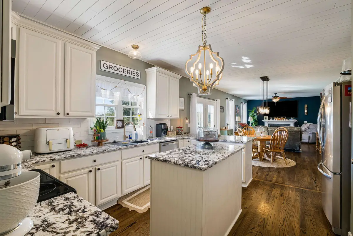 113 Ana Marie Blvd, Waynesboro, VA 22980 - Image #1