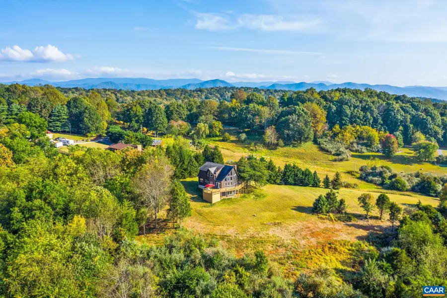 70 Percy Ln, Fairfield, VA 24435 - #2