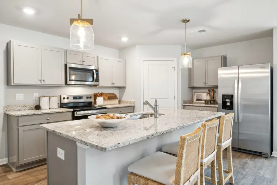 16 River Oak Dr, Staunton, VA 24401 - #2