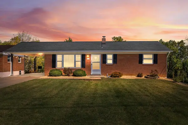 97 Hillside Dr, Verona, VA 24482