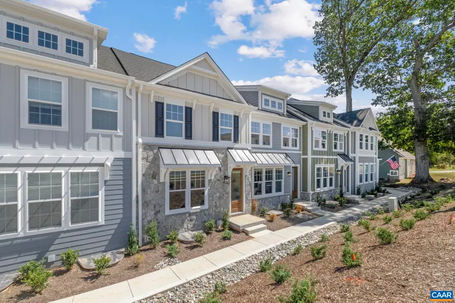 37 Lindley Pl, Charlottesville, VA 22901 - Image #2