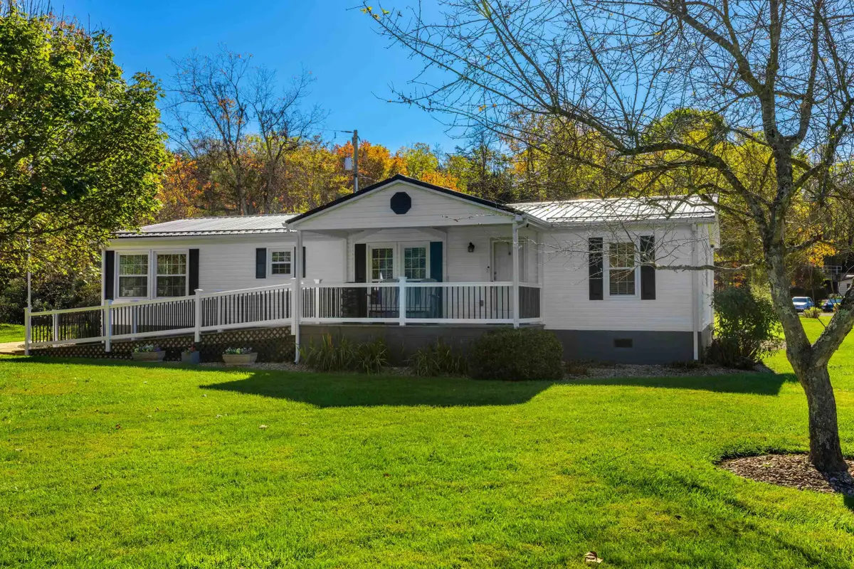 16 Ball Diamond Trl, South River, VA 24482 - #1