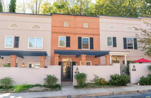 1586 Garden Ct, Charlottesville, VA 22901