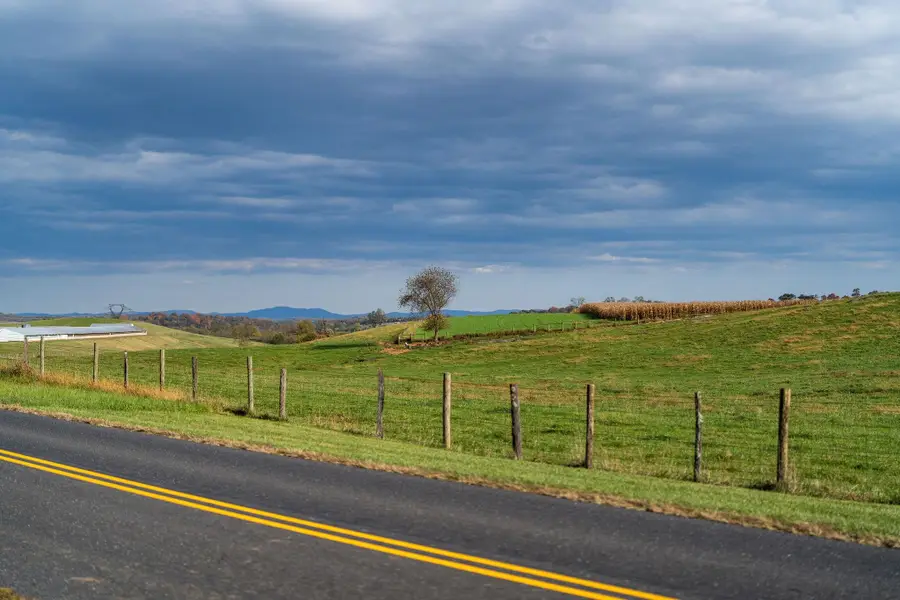 1111 Jennings Gap Rd, Churchville, VA 24421 - Image #3