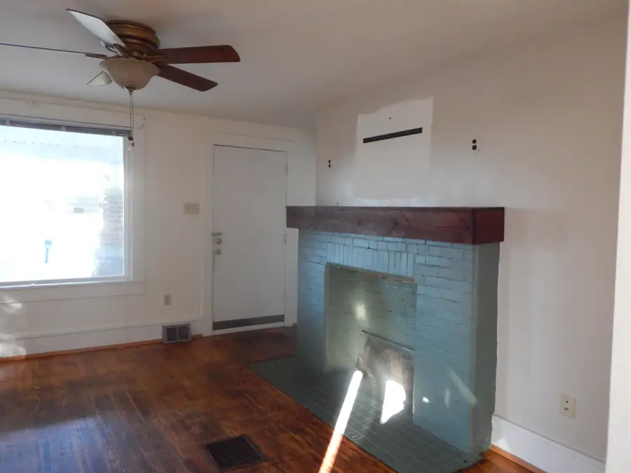 2658 North East Side Hwy, Elkton, VA 22827 - Image #3