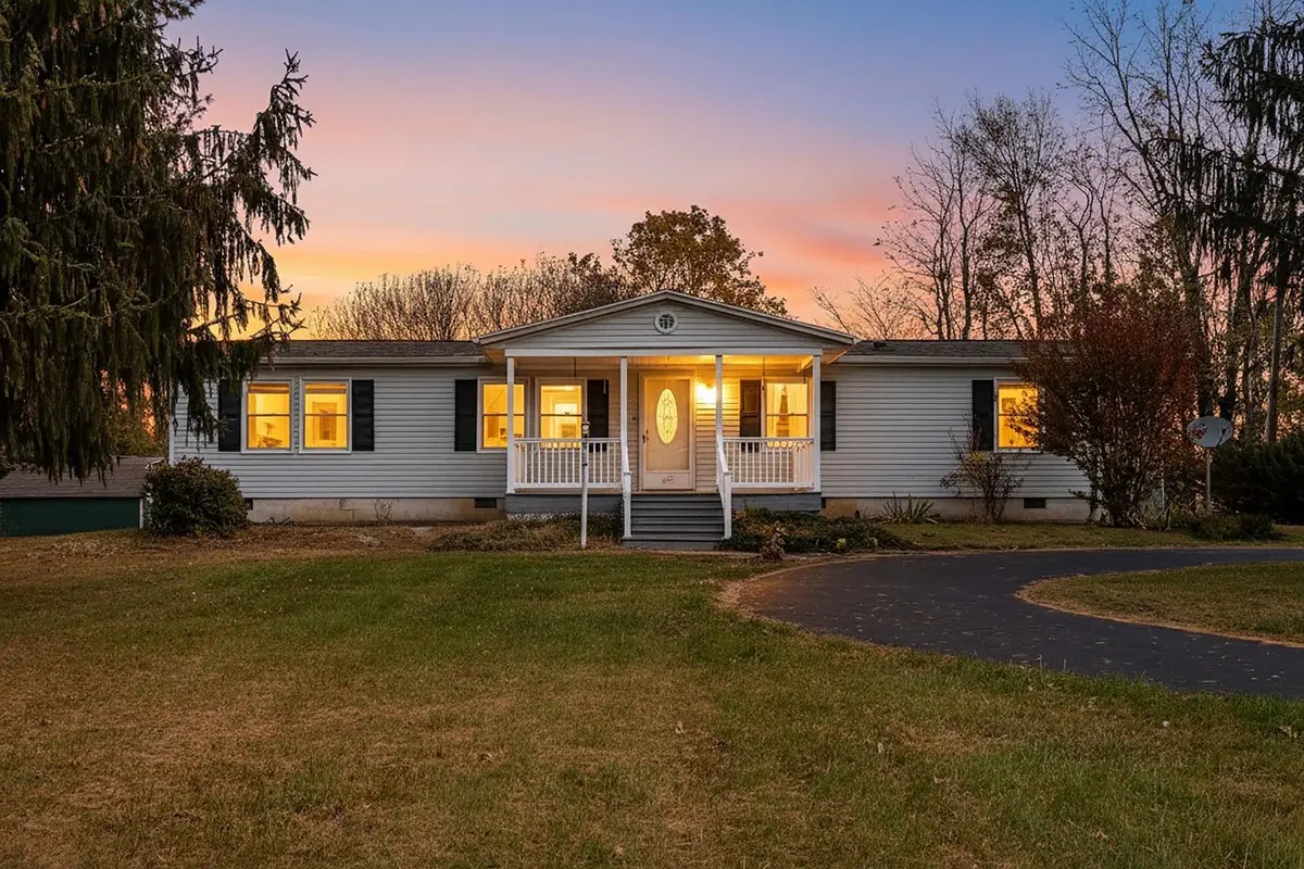 775 New Hope Rd, Staunton, VA 24401 - #1