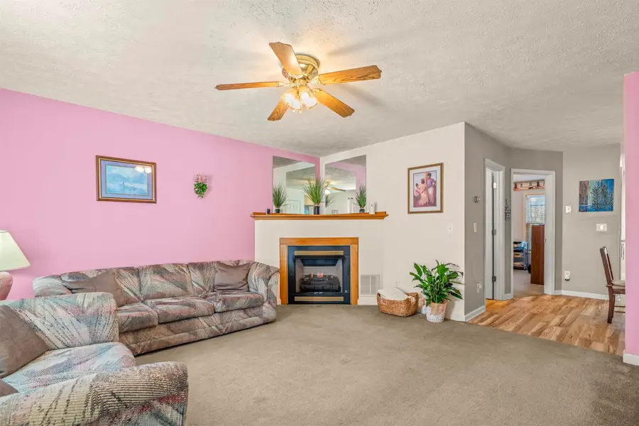 1046 Bridge Ave, Waynesboro, VA 22980 - Image #3