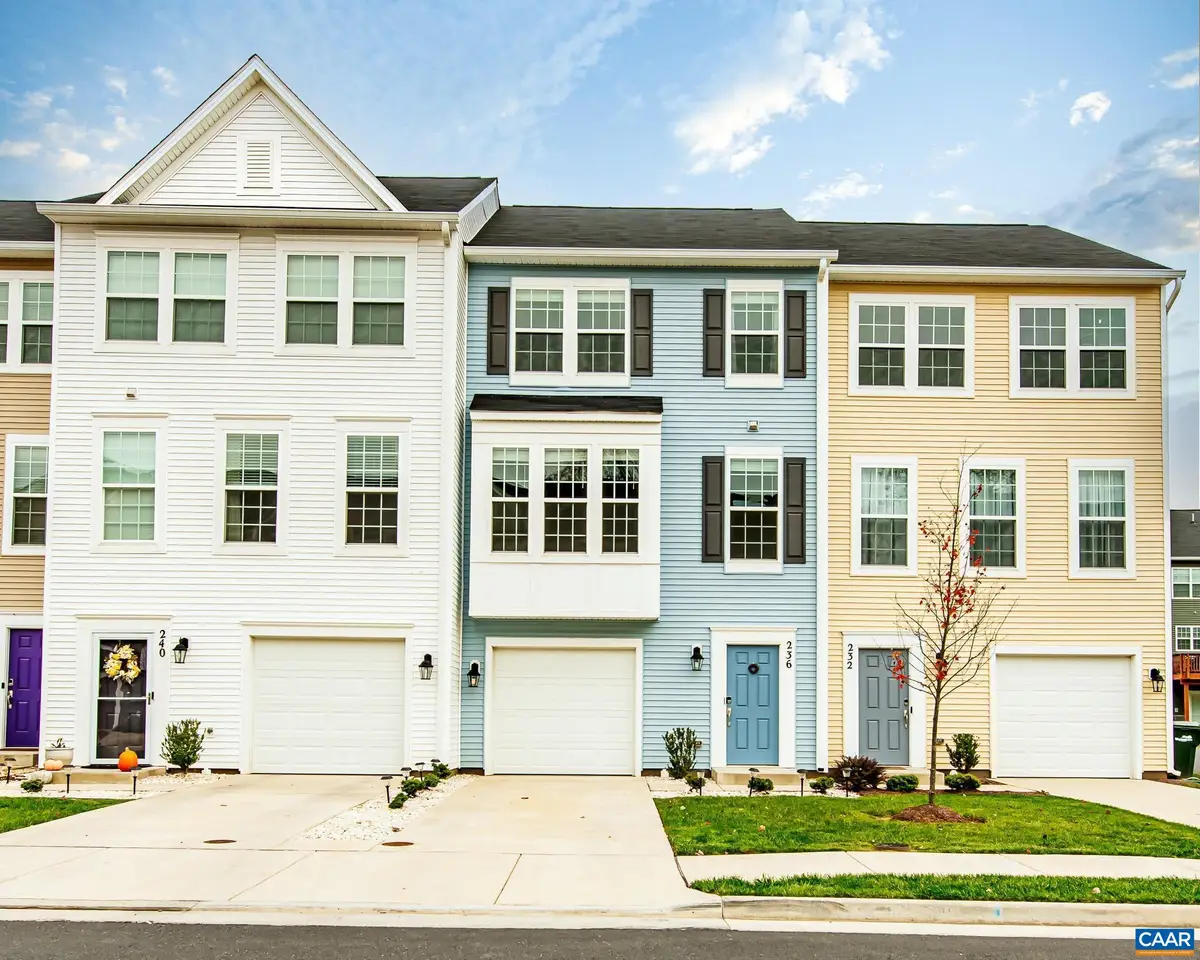 236 Willowshire Ct, Waynesboro, VA 22980 - Image #1