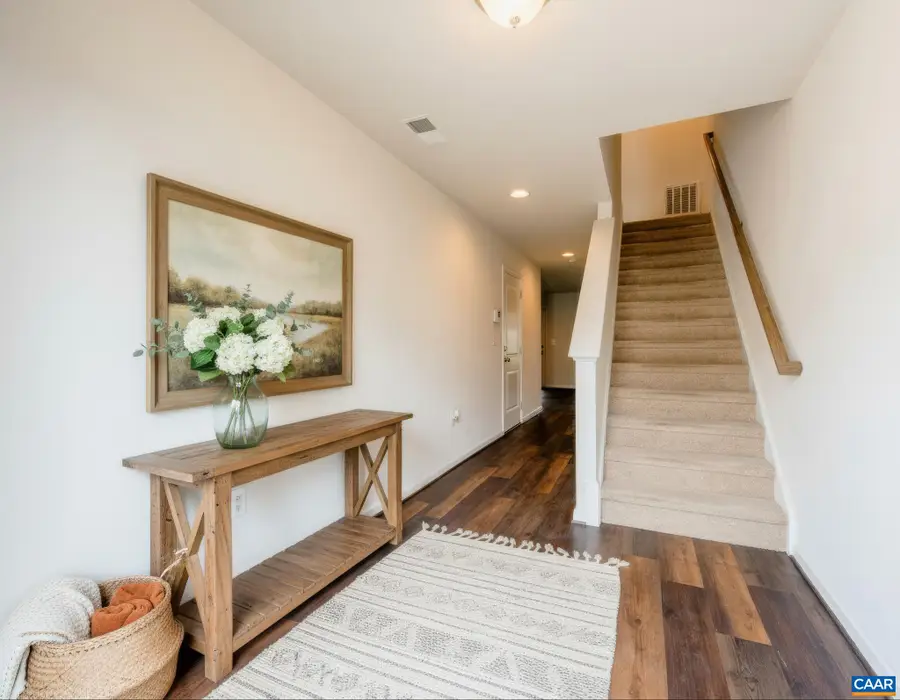 236 Willowshire Ct, Waynesboro, VA 22980 - Image #3