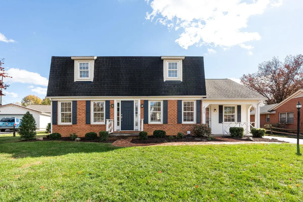 112 Country Lodge Rd, Waynesboro, VA 22980 - Image #1