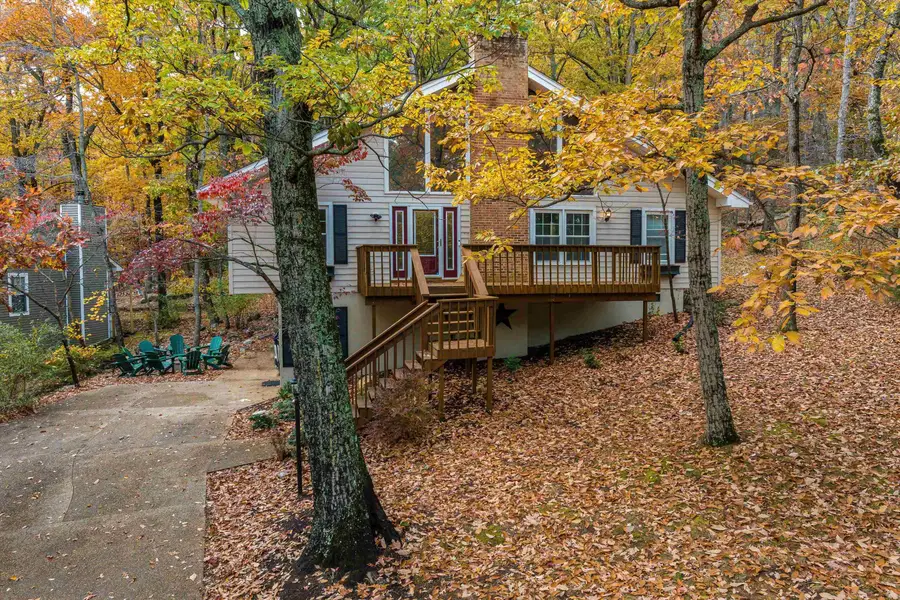 2964 Hopkins Dr, McGaheysville, VA 22840 - #2