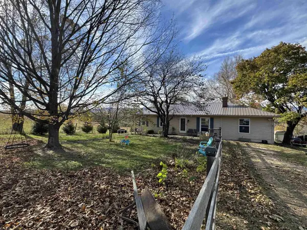 1221 Miller Farm Rd, Staunton, VA 24401