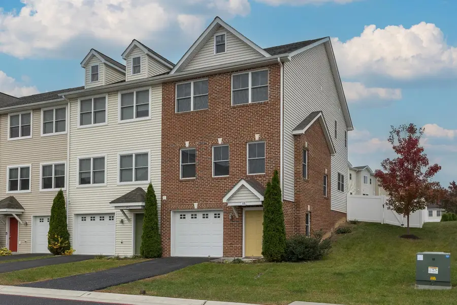 376 Tanzanite Dr, Harrisonburg, VA 22801 - Image #2