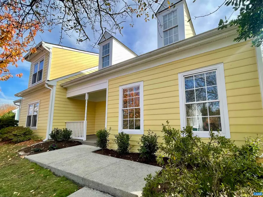 900 Locust Ln, Charlottesville, VA 22901 - Image #2