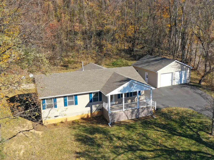 901 Powhatan St, Staunton, VA 24401 - #2