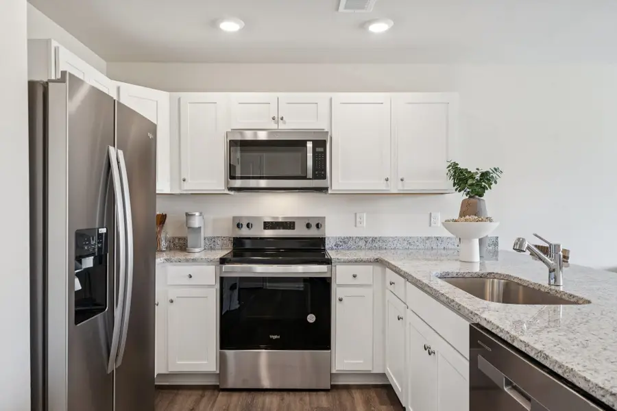 237 Camden Dr, Waynesboro, VA 22980 - #3