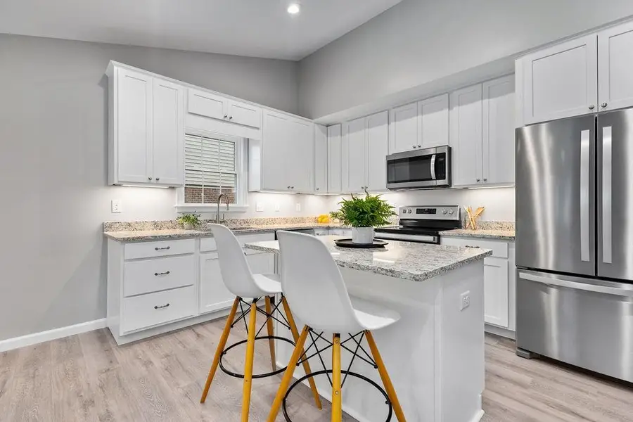 5 River Oak Dr, Staunton, VA 24401 - Image #2