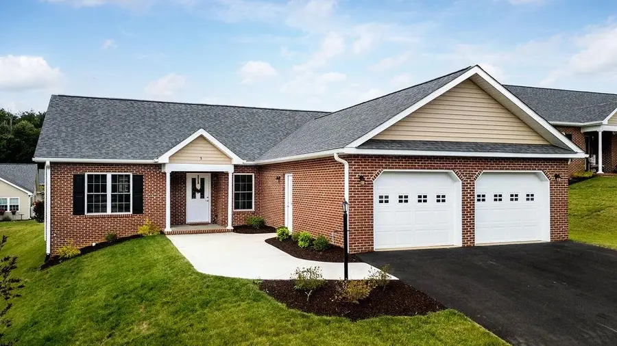 5 River Oak Dr, Staunton, VA 24401 - Image #3