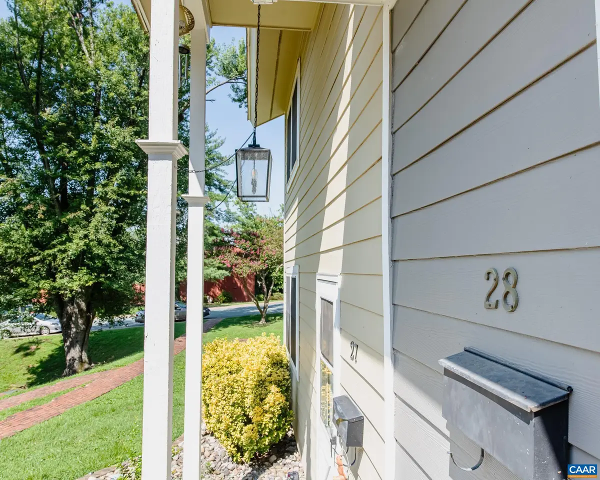 28 Woodlake Dr, Charlottesville, VA 22901 - #1