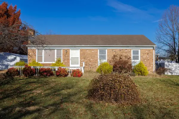 34 Gentry Rd, Weyers Cave, VA 20036