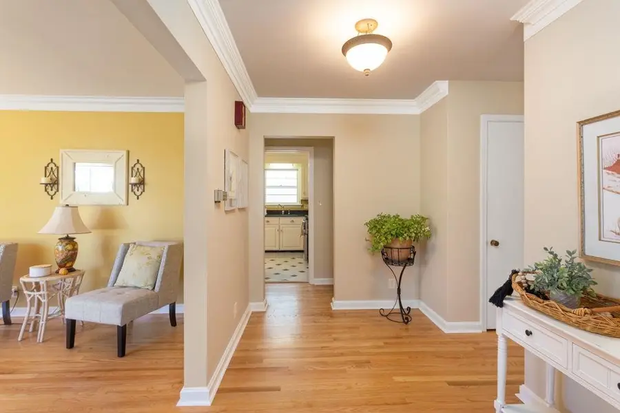 210 Edgewood Rd, Staunton, VA 24401 - Image #3