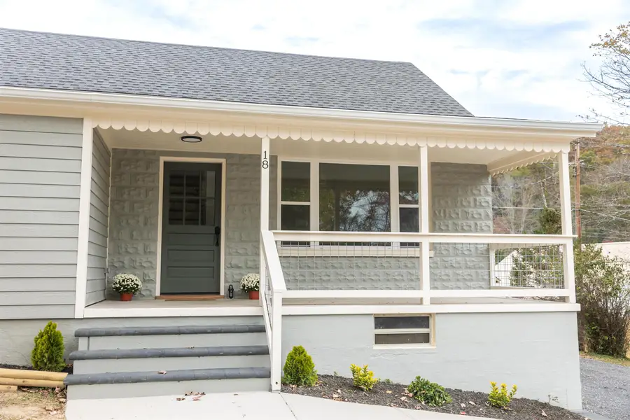 18 Merrywood Dr, Lexington, VA 24450 - Image #2