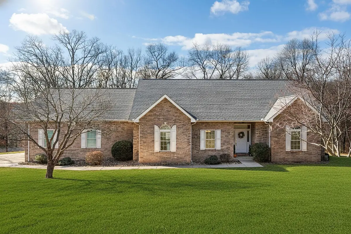 98 Mitchell Ln, Staunton, VA 24401 - Image #1