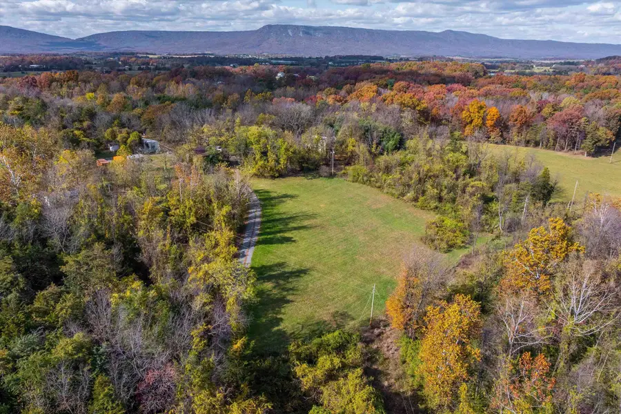 326 & 328 Running Pine Rd, Luray, VA 22835 - #2