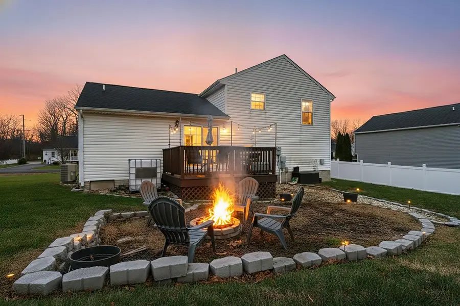 32 Woodside Dr, Waynesboro, VA 22980 - Image #3