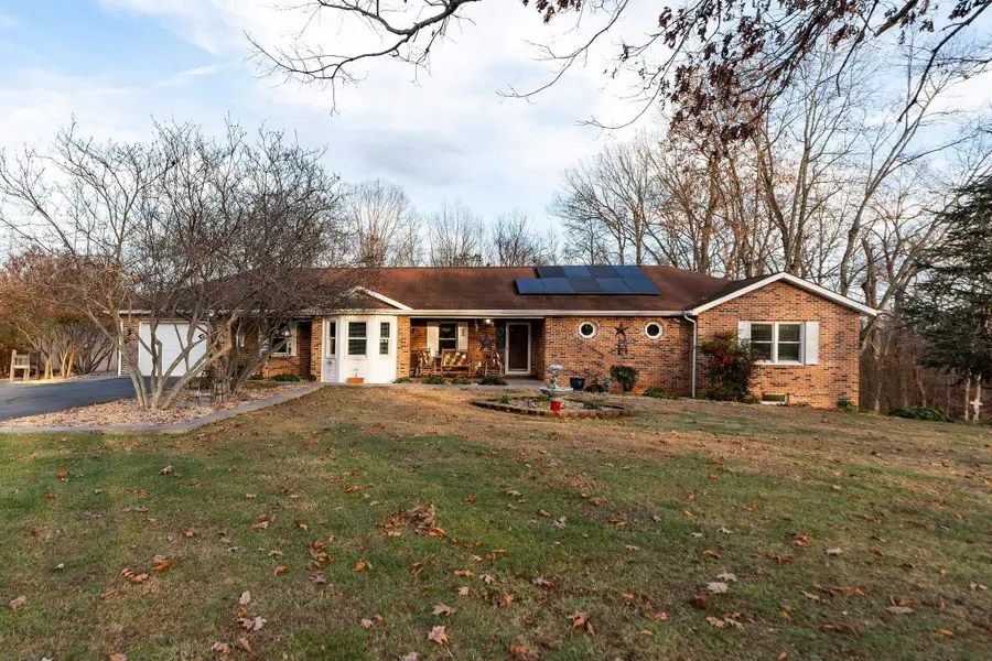 314 Mcbrydge Dr, Swoope, VA 24479 - Image #2