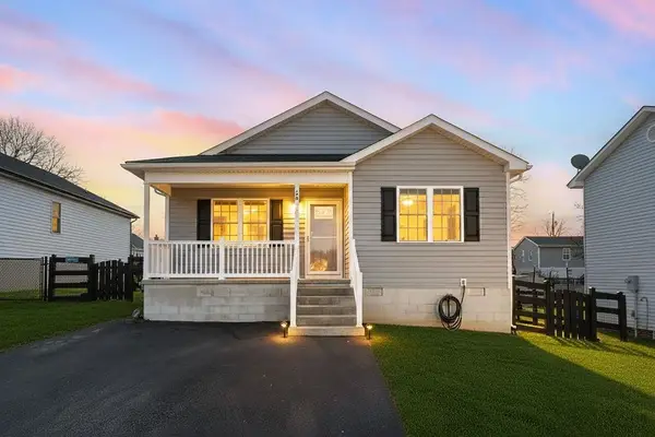 56 Church Hill Ln, Fishersville, VA 22939