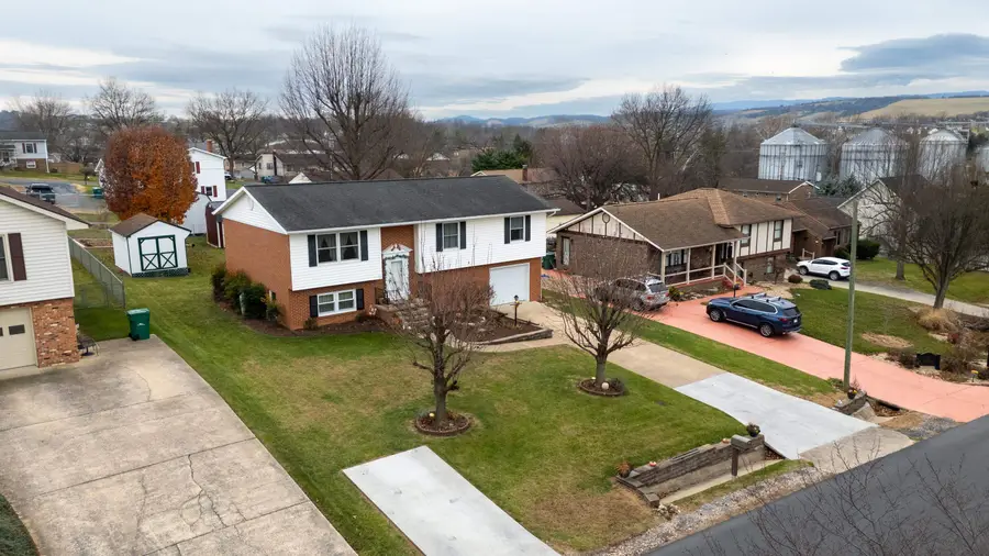 138 First St, Broadway, VA 22815 - Image #2