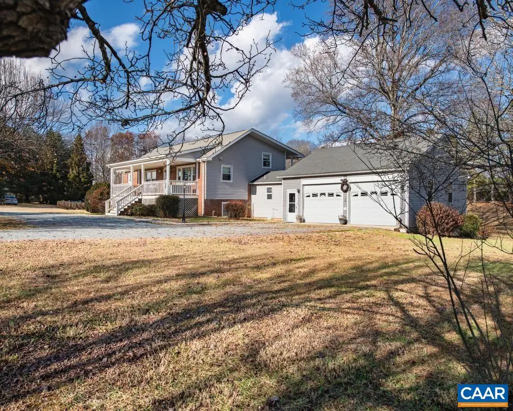 3483 West River Rd, Scottsville, VA 24590 - #1