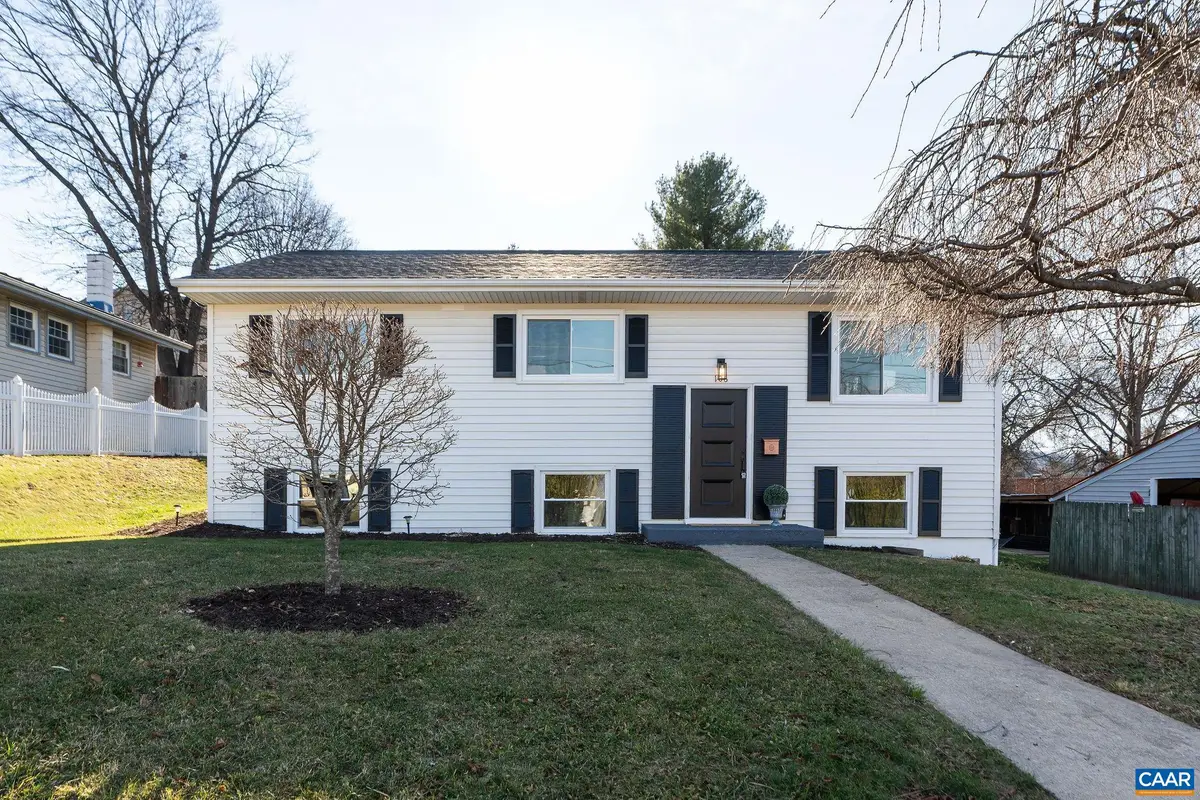 106 Henry Ave, Waynesboro, VA 22980 - #1