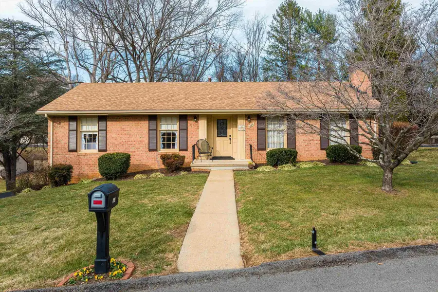 419 Cardinal St, Staunton, VA 24401 - Image #3