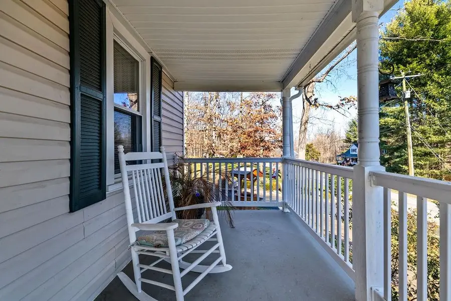 115 Old Hermitage Rd, Waynesboro, VA 22980 - Image #2