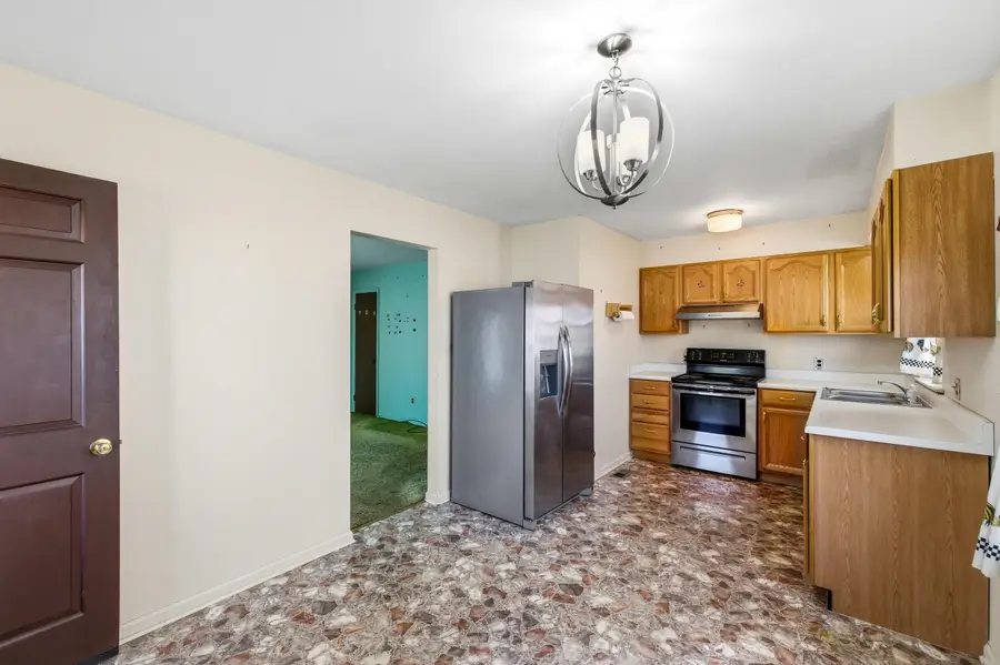 502 Seventh St, Elkton, VA 22827 - #3