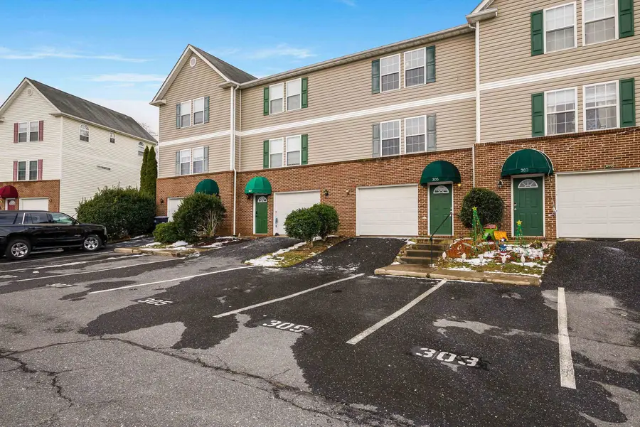 305 Emerson Ln, Harrisonburg, VA 22801 - Image #3