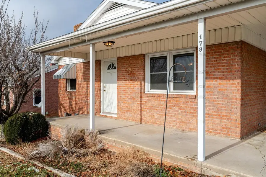 179 3rd St, Broadway, VA 22815 - Image #2