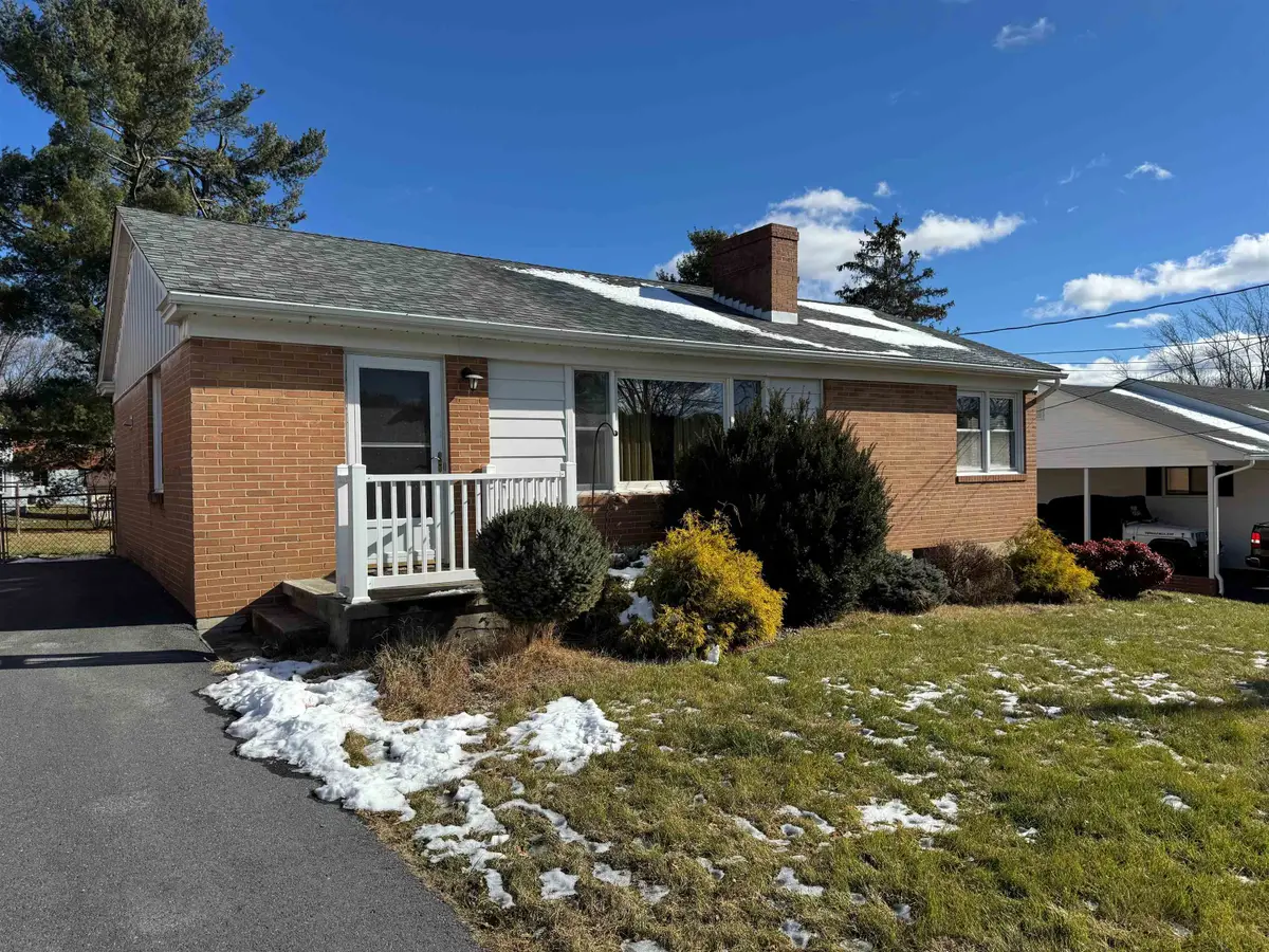 209 George St, Staunton, VA 24401 - Image #1