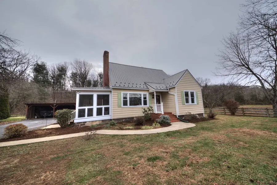 7011 South East Side Hwy, Elkton, VA 22827 - #2