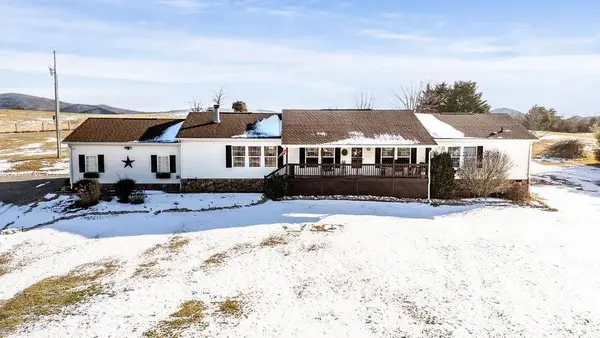 264 Steeles Fort Rd, Raphine, VA 24471