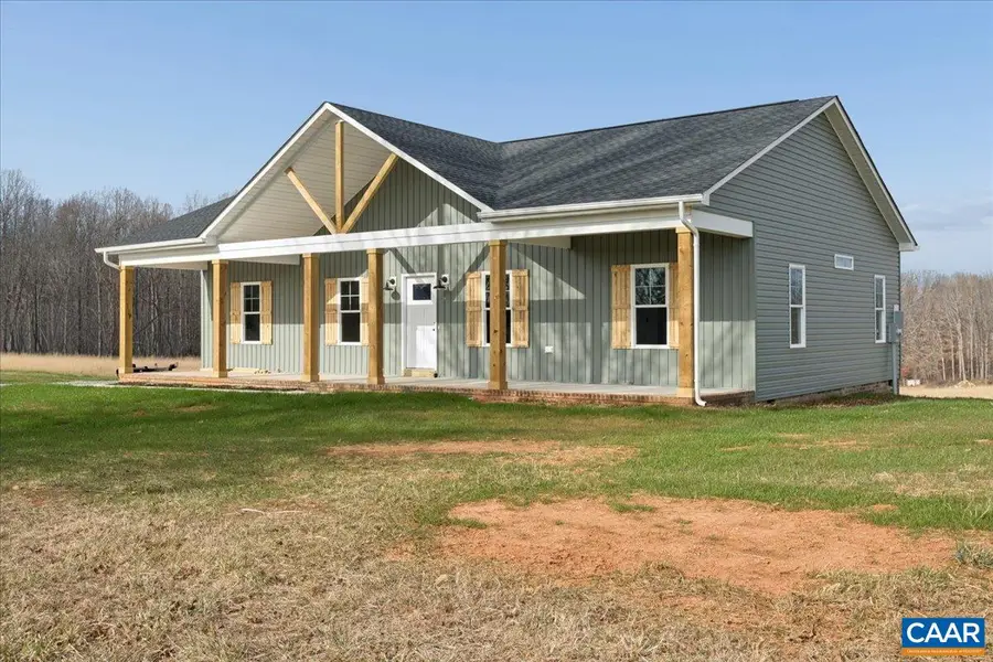 677 Piney Mountain Rd, Appomattox, VA 24522 - #2