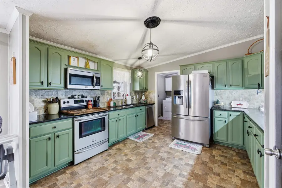 1161 Main St E, Stanley, VA 22851 - Image #3