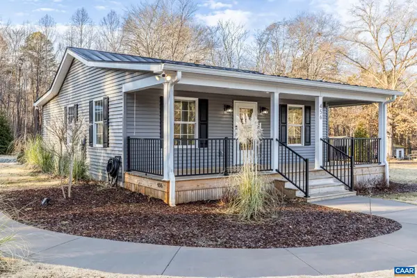 456 Future Oak Ln, Earlysville, VA 22963