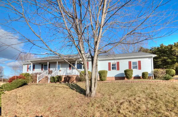 110 Mill Race Rd, Verona, VA 24401