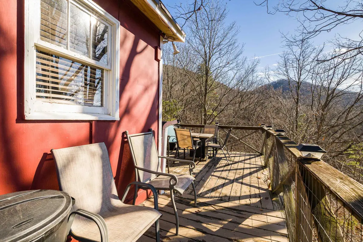 755 Wildwood Ln, Shenandoah, VA 22849 - #1