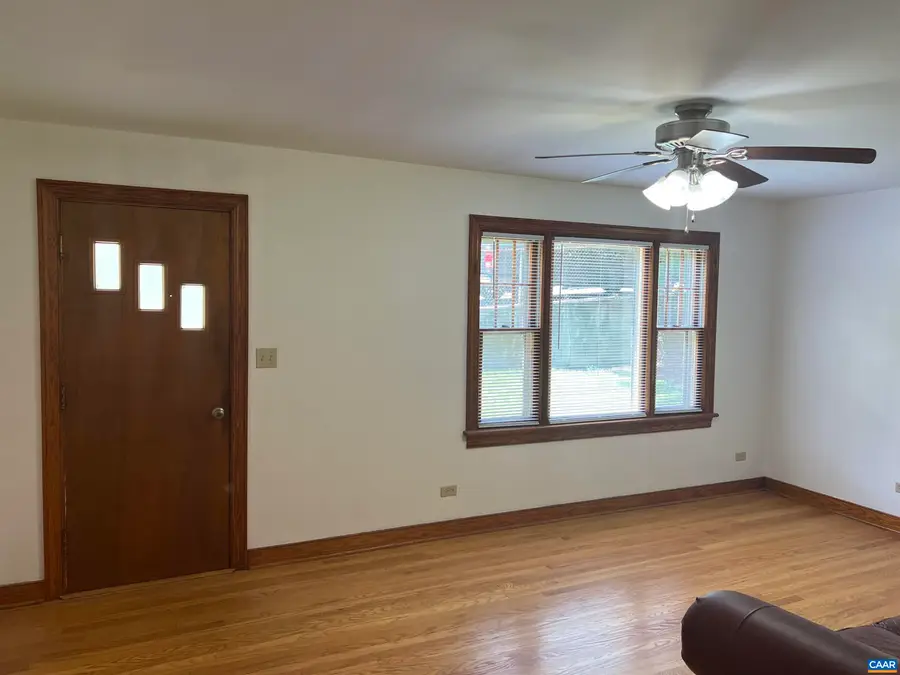 1320 Avon St, Charlottesville, VA 22902 - #3