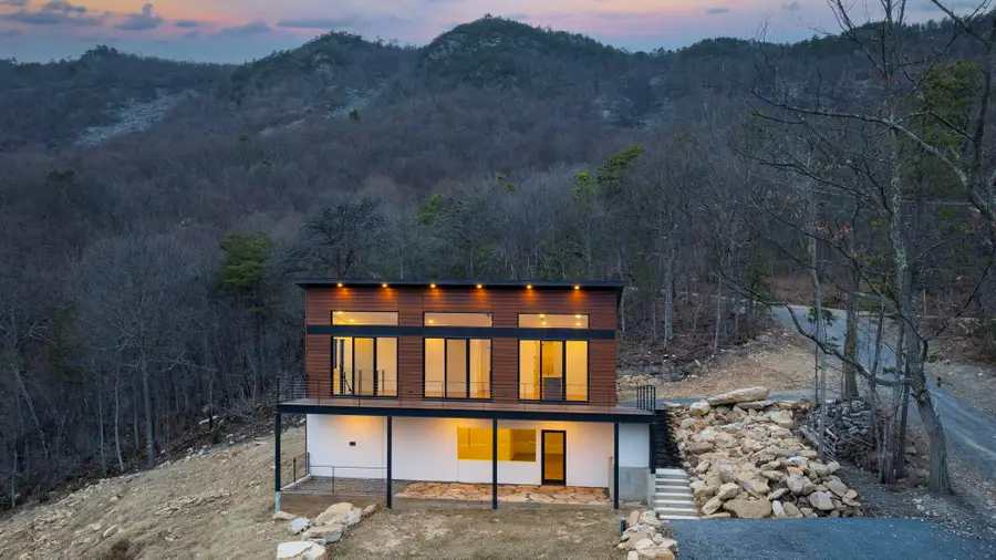 132 Holly Hill Rd, Luray, VA 22835 - Image #2