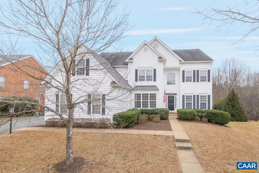3262 Turnberry Cir, Charlottesville, VA 22911 - Image #2